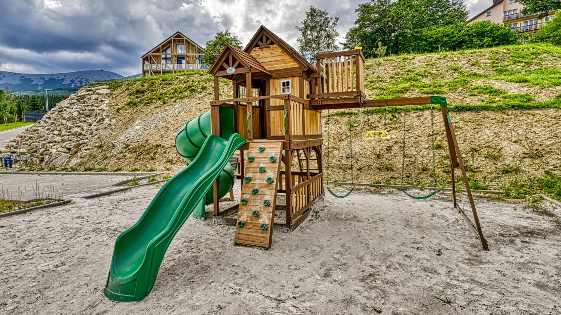 Orlik Vip Residence By Royal Aparts - Apartamenty Z Widokiem Na Sniezke, Blisko Wyciagu I Wang Karpacz Exterior photo